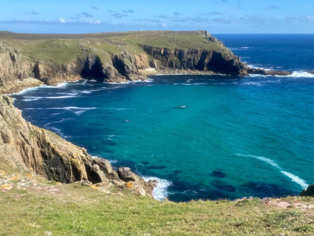 2 Bedroom Cottage Sleeps 4, With Pool Use, Sennen Extérieur photo
