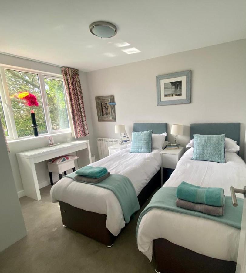 2 Bedroom Cottage Sleeps 4, With Pool Use, Sennen Extérieur photo
